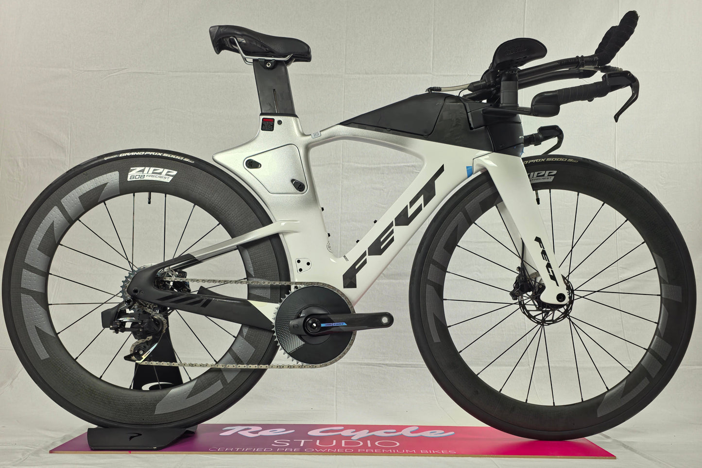 2024 FELT IA FRD 2.0 ULTIMATE SRAM Force AXS