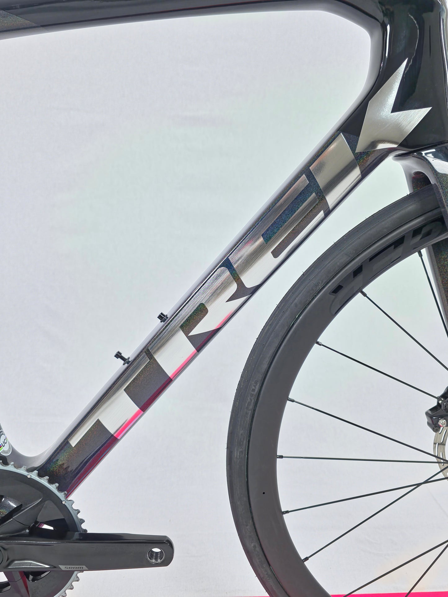 2023 TREK Emonda SL 6 SRAM Rival eTap AXS 12 Sp 58