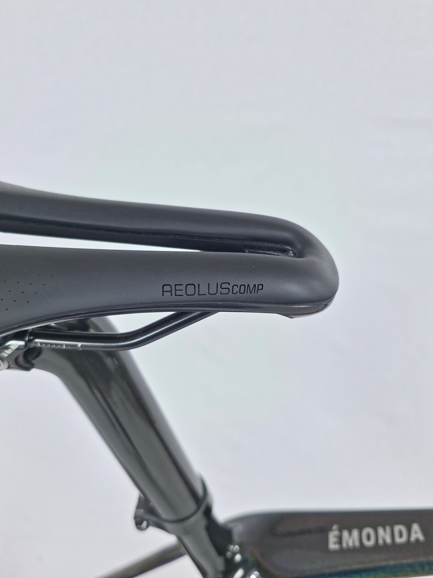 2023 TREK Emonda SL 6 SRAM Rival eTap AXS 12 Sp 58