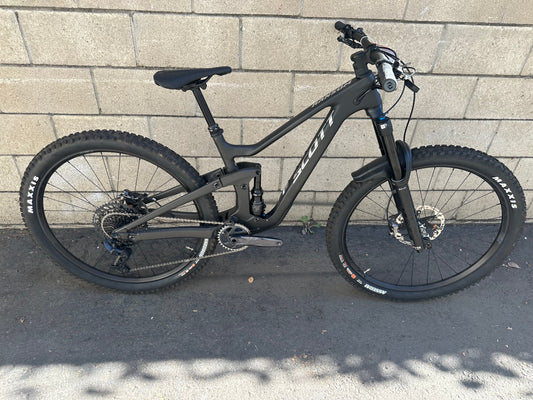 2022 Scott Ransom 910 (Only Small Size Available)