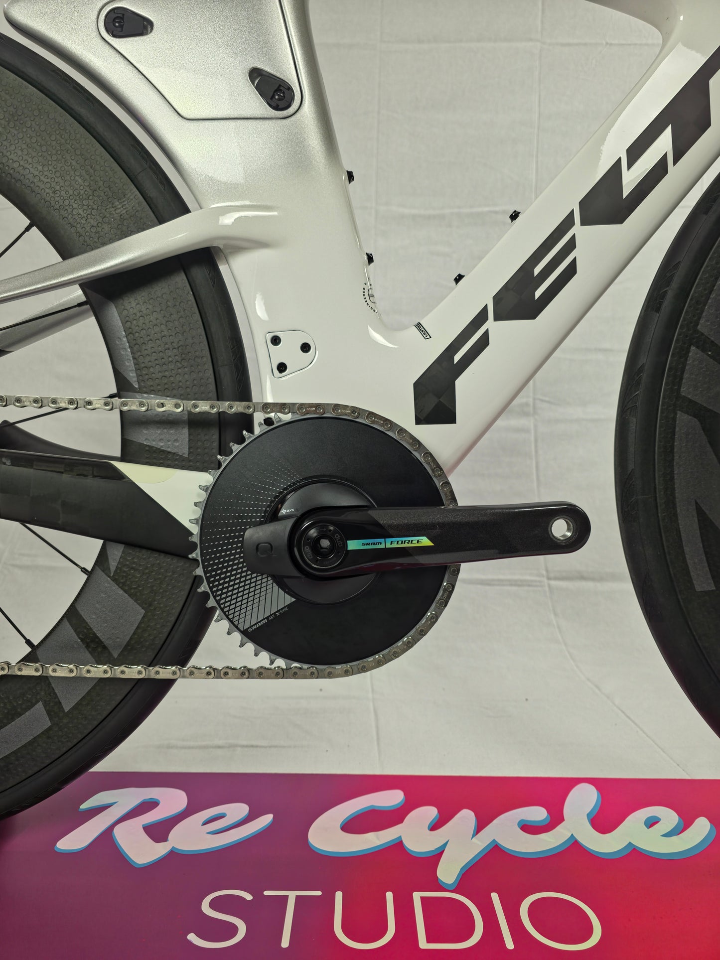 2024 FELT IA FRD 2.0 ULTIMATE SRAM Force AXS