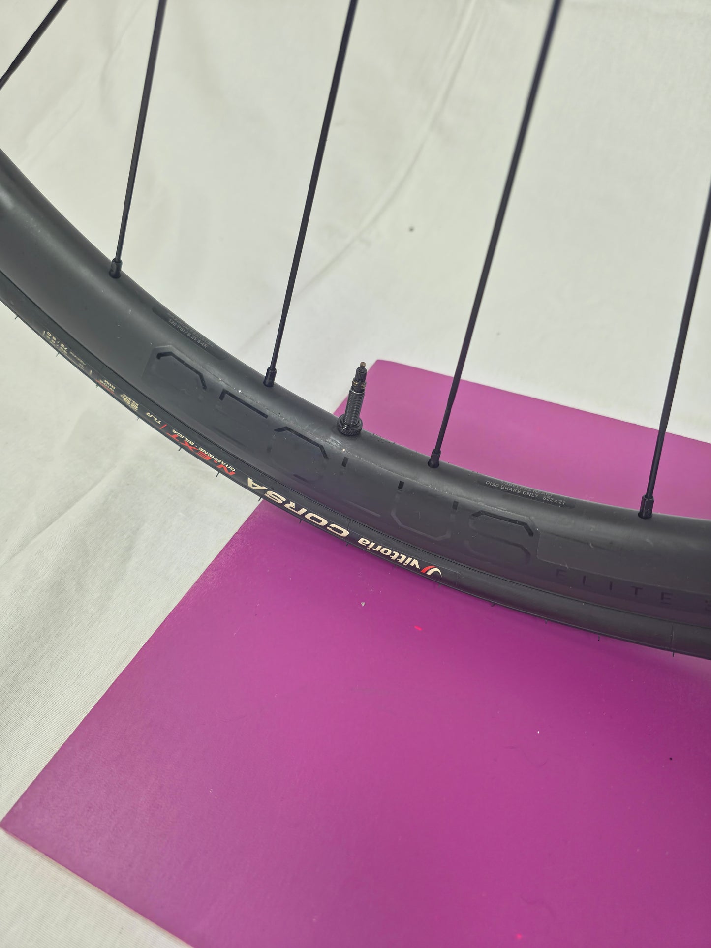 2023 TREK Emonda SL 6  SRAM Rival eTap AXS  12 Sp  58
