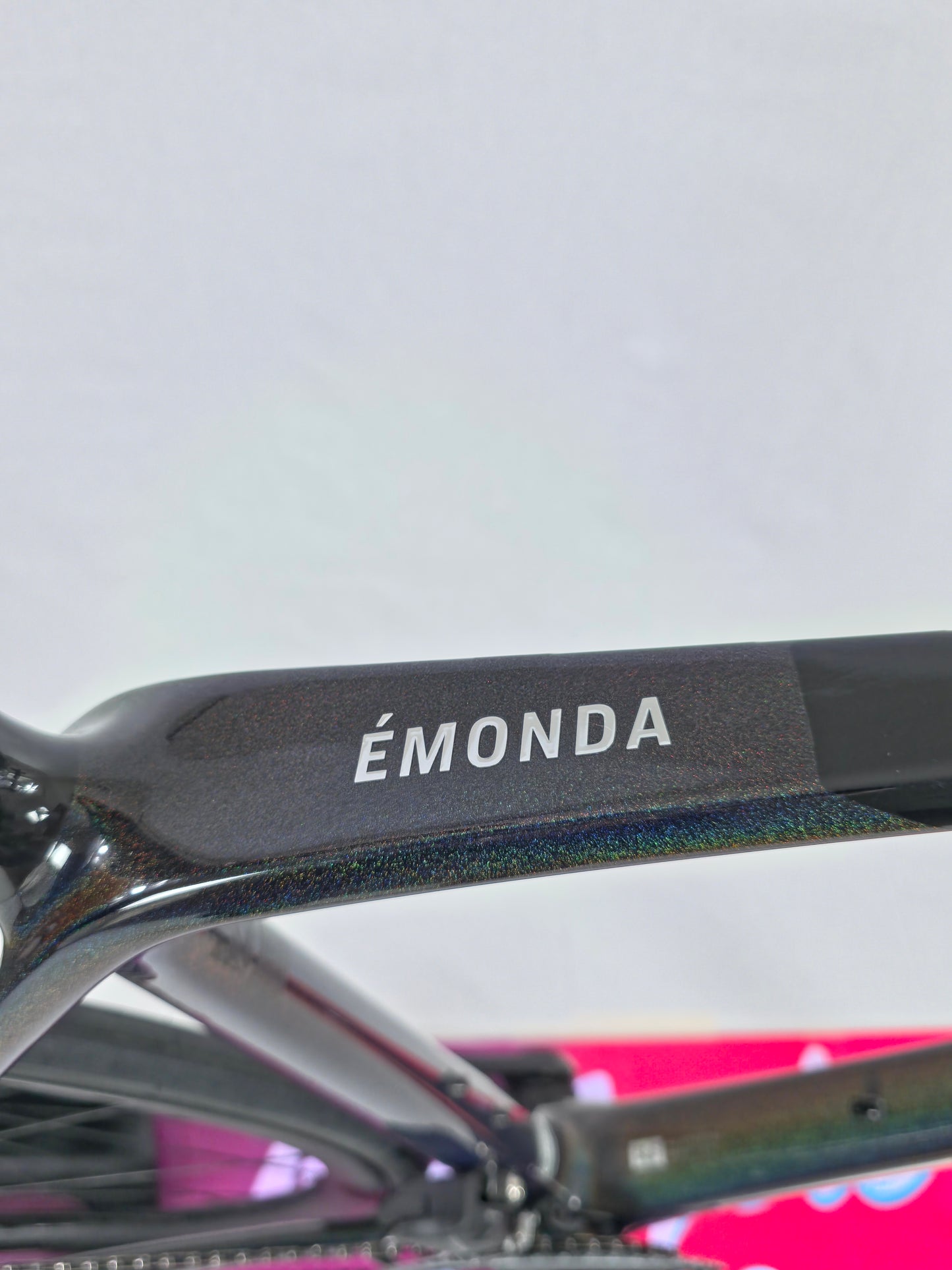 2023 TREK Emonda SL 6  SRAM Rival eTap AXS  12 Sp  58