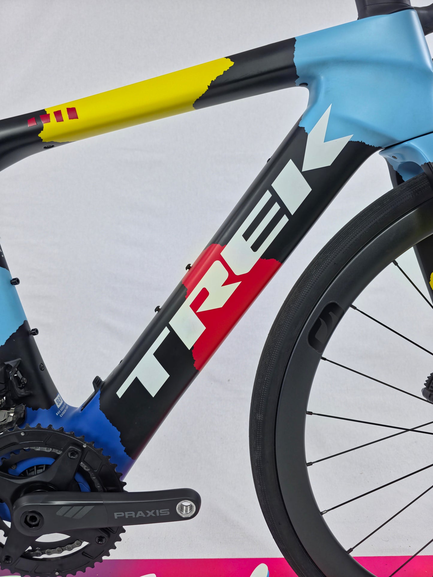 2023 Domane+ SLR 7 Secteur Pavé MK.4 Shimano Ultegra 50