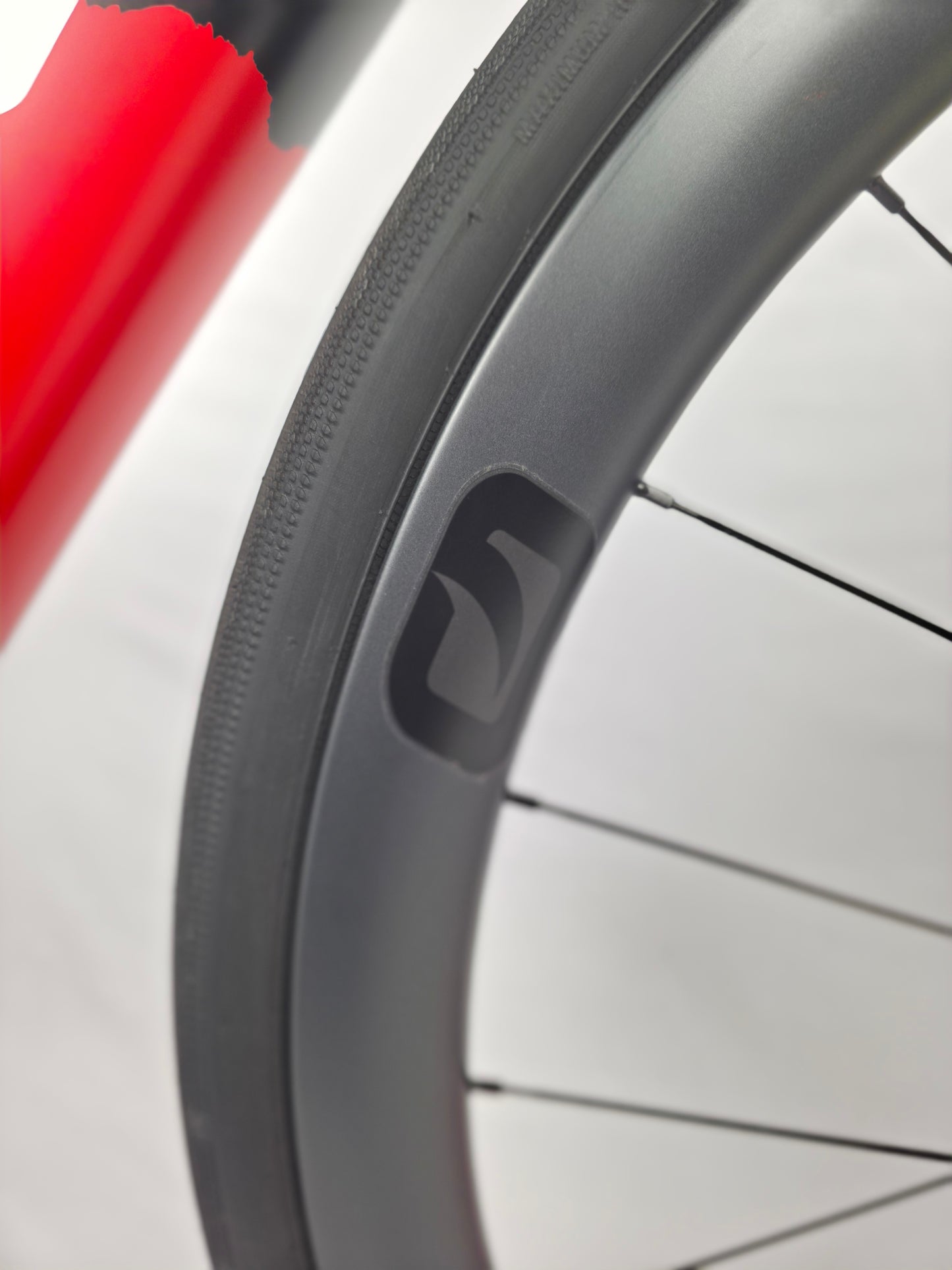 2023 Domane+ SLR 7 Secteur Pavé MK.4 Shimano Ultegra 50