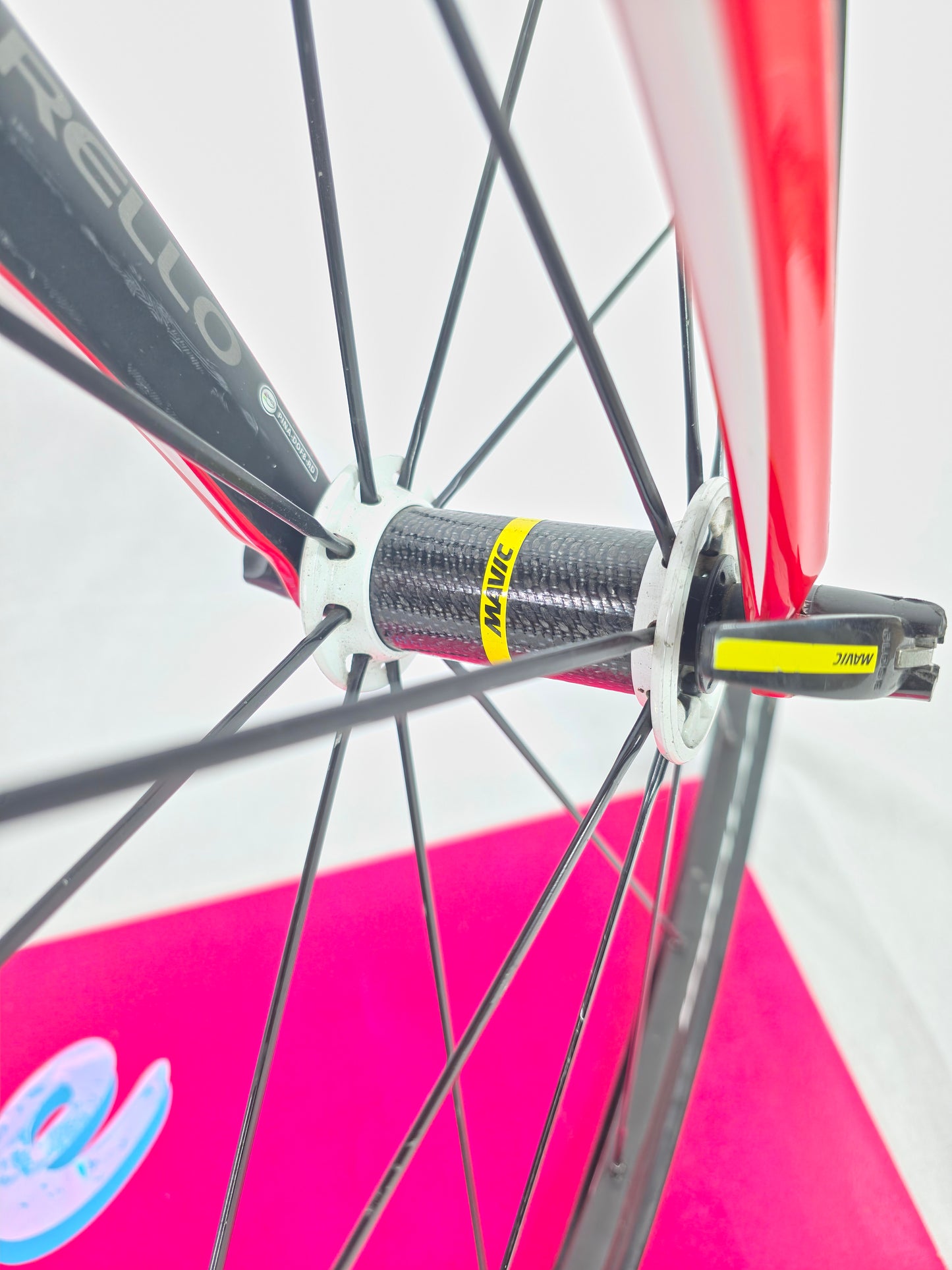 2016 Pinarello Dogma F8 Shimano Dura Ace Mechanical 11 Sp 48