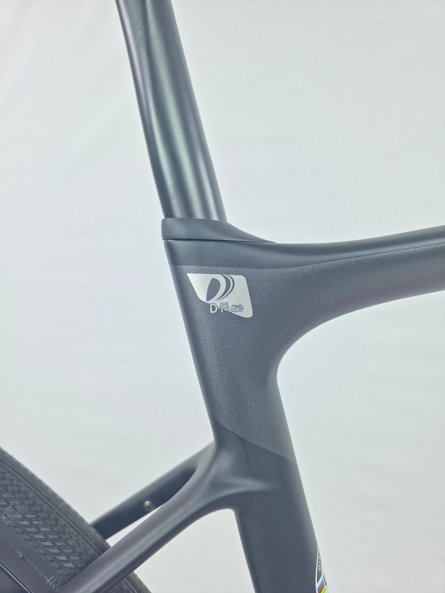 2022 Giant Defy Advance Pro 2 54/M