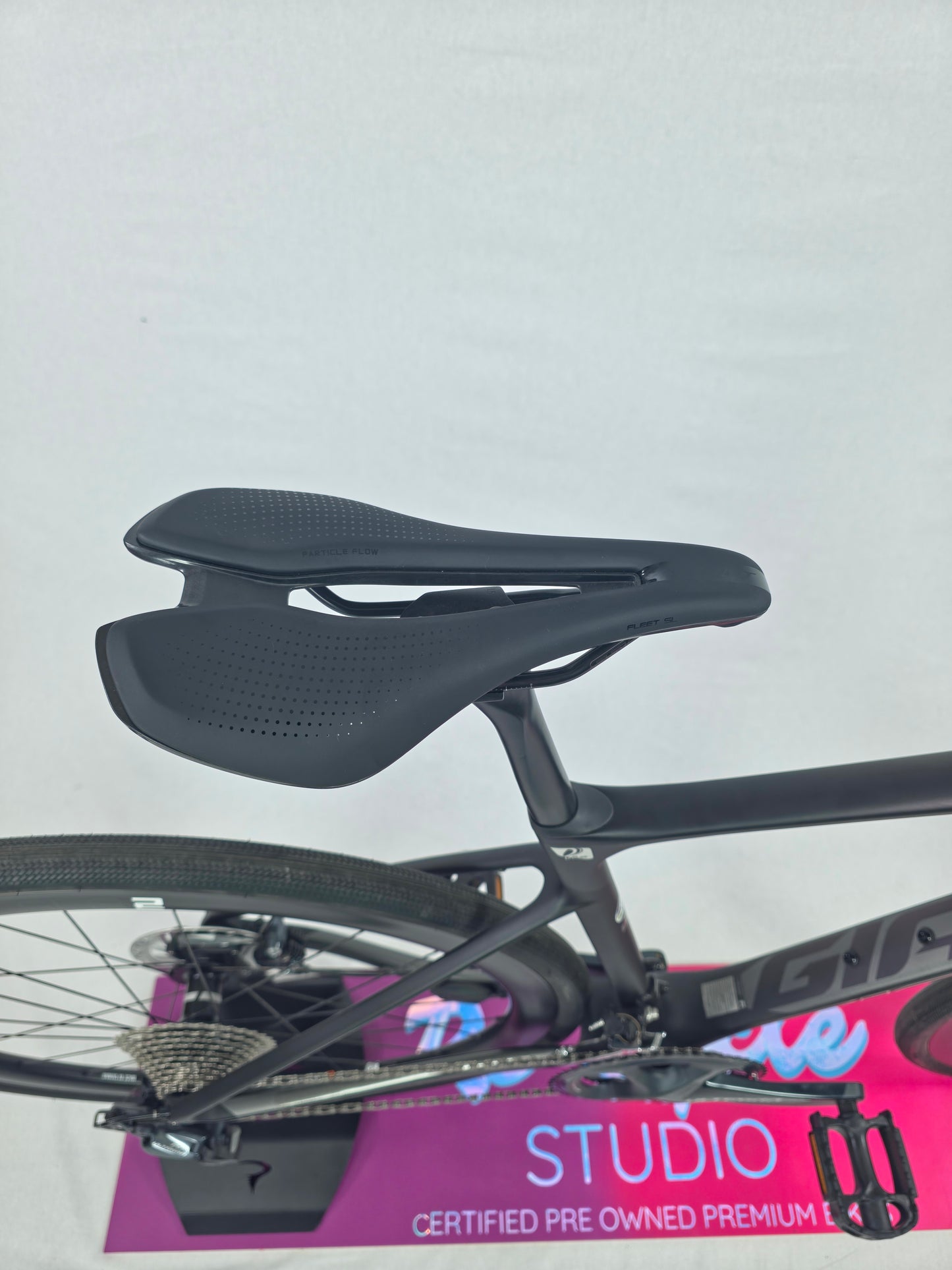 2022 Giant Defy Advance Pro 2 54/M