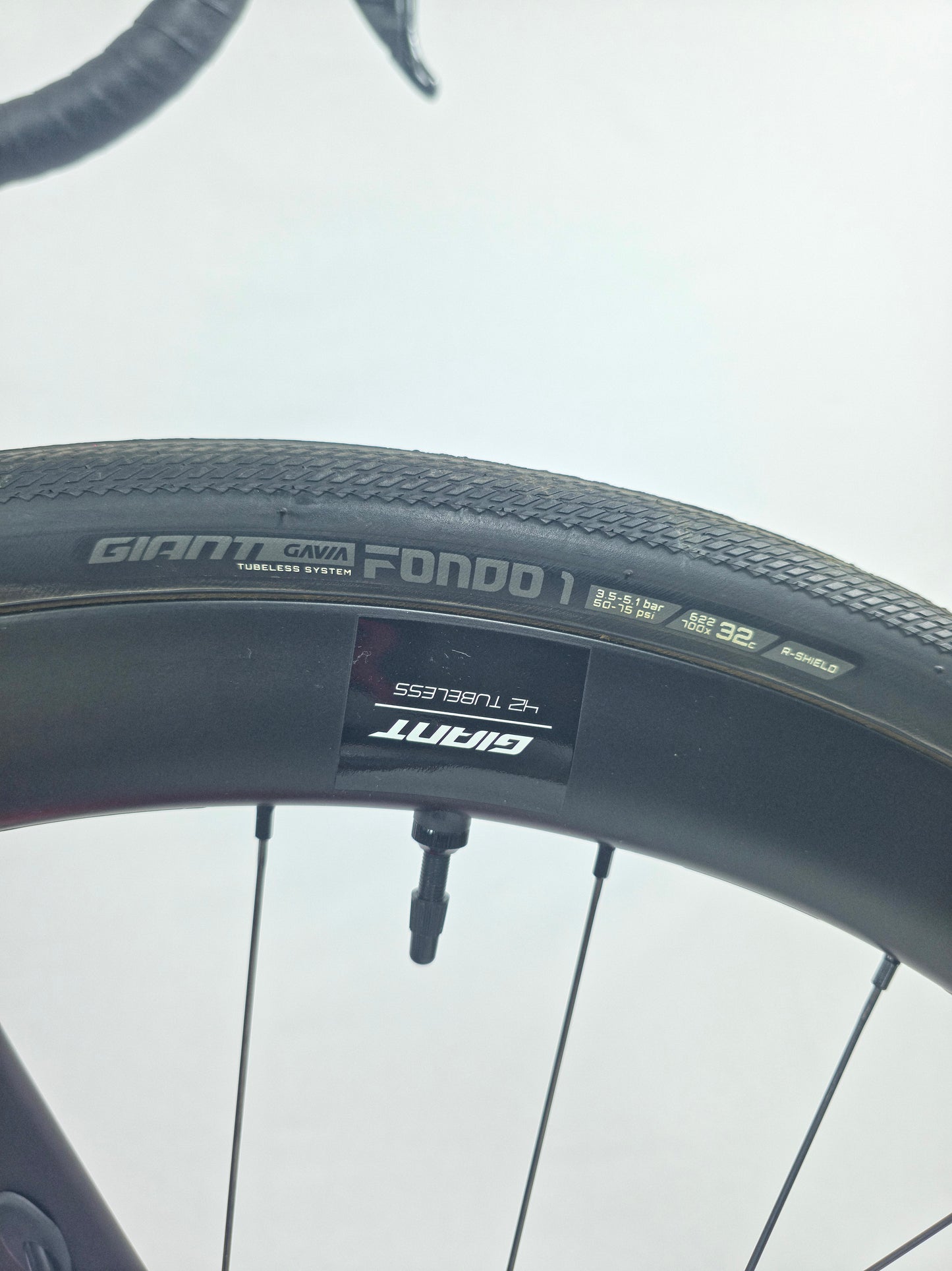 2022 Giant Defy Advance Pro 2 54/M