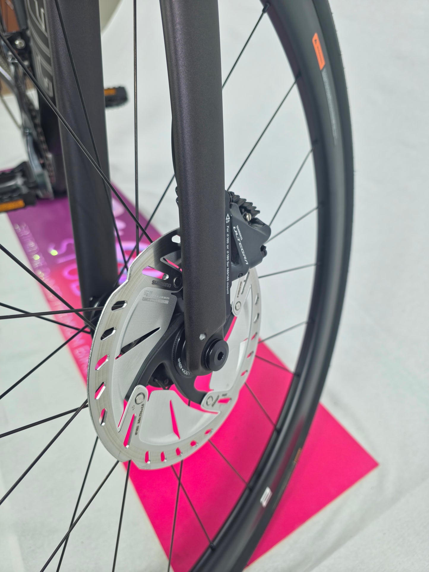 2022 Giant Defy Advance Pro 2 54/M