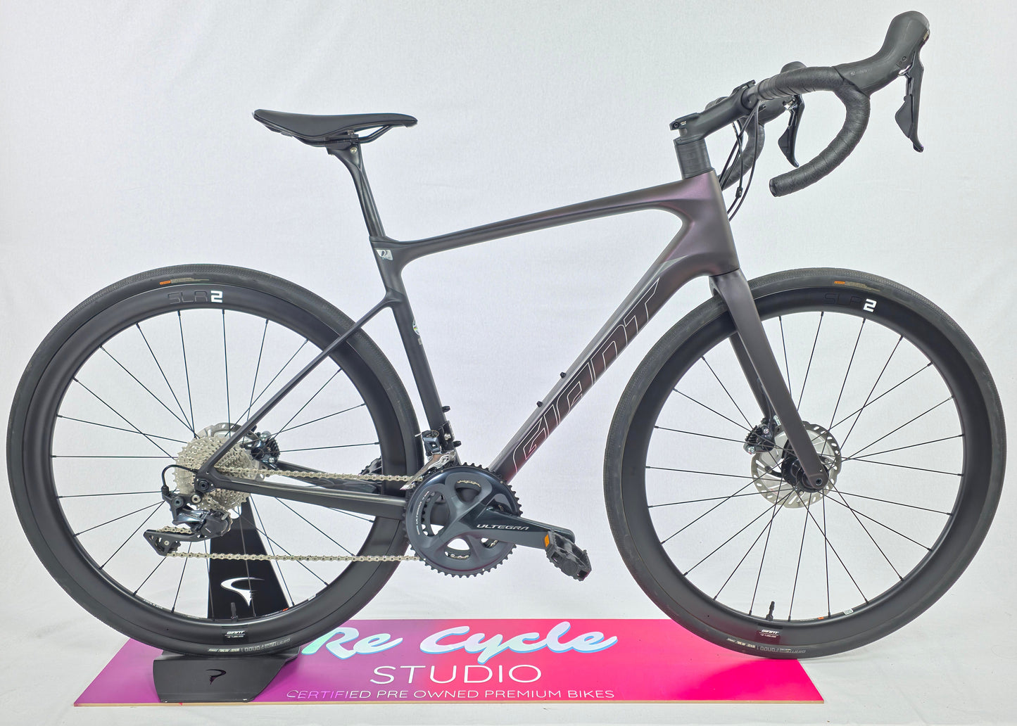 2022 Giant Defy Advance Pro 2 54/M