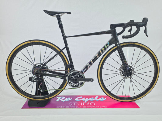 2024 Factor O2 VAM  SRAM Red S/52