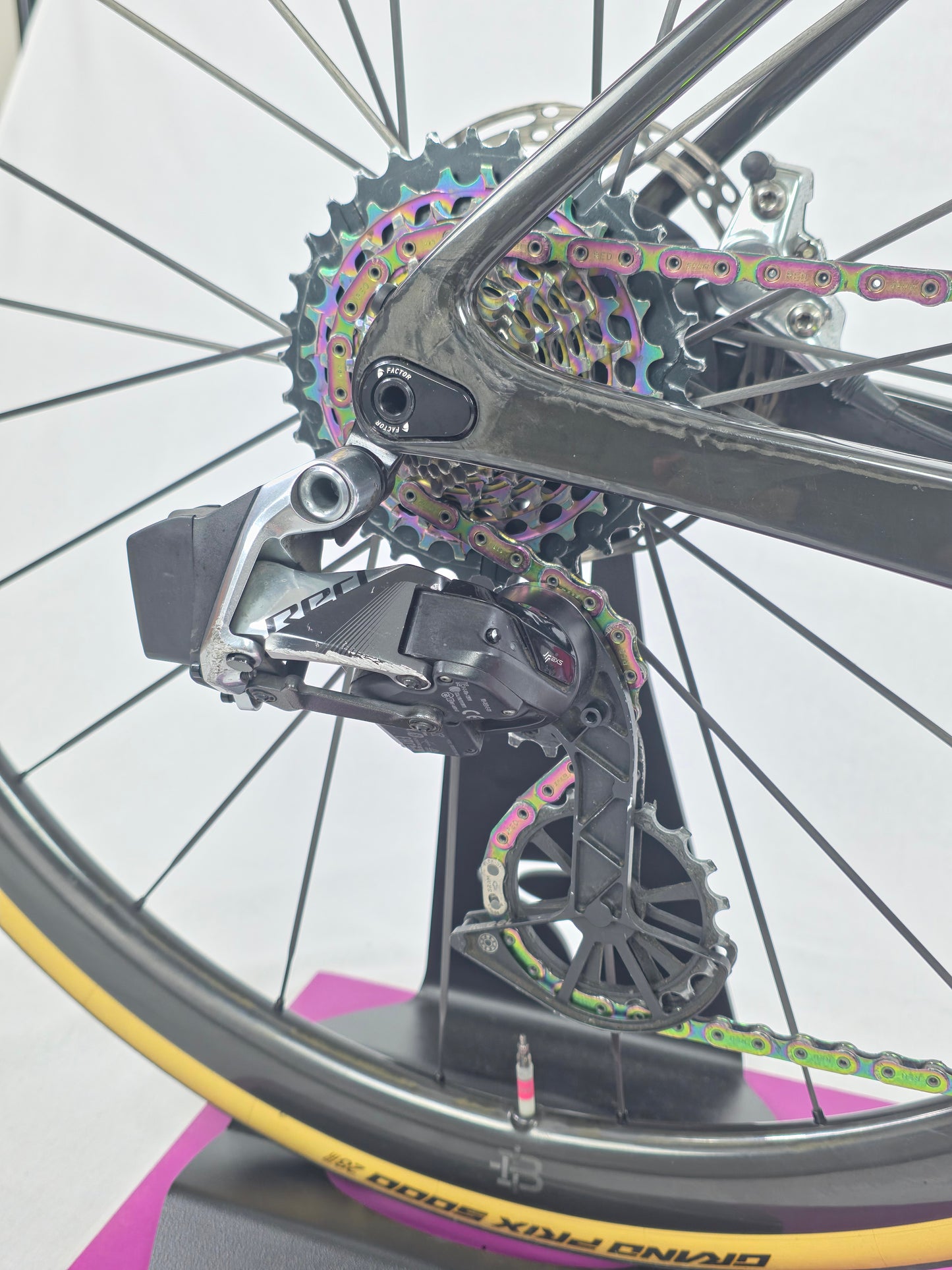 2024 Factor O2 VAM  SRAM Red S/52