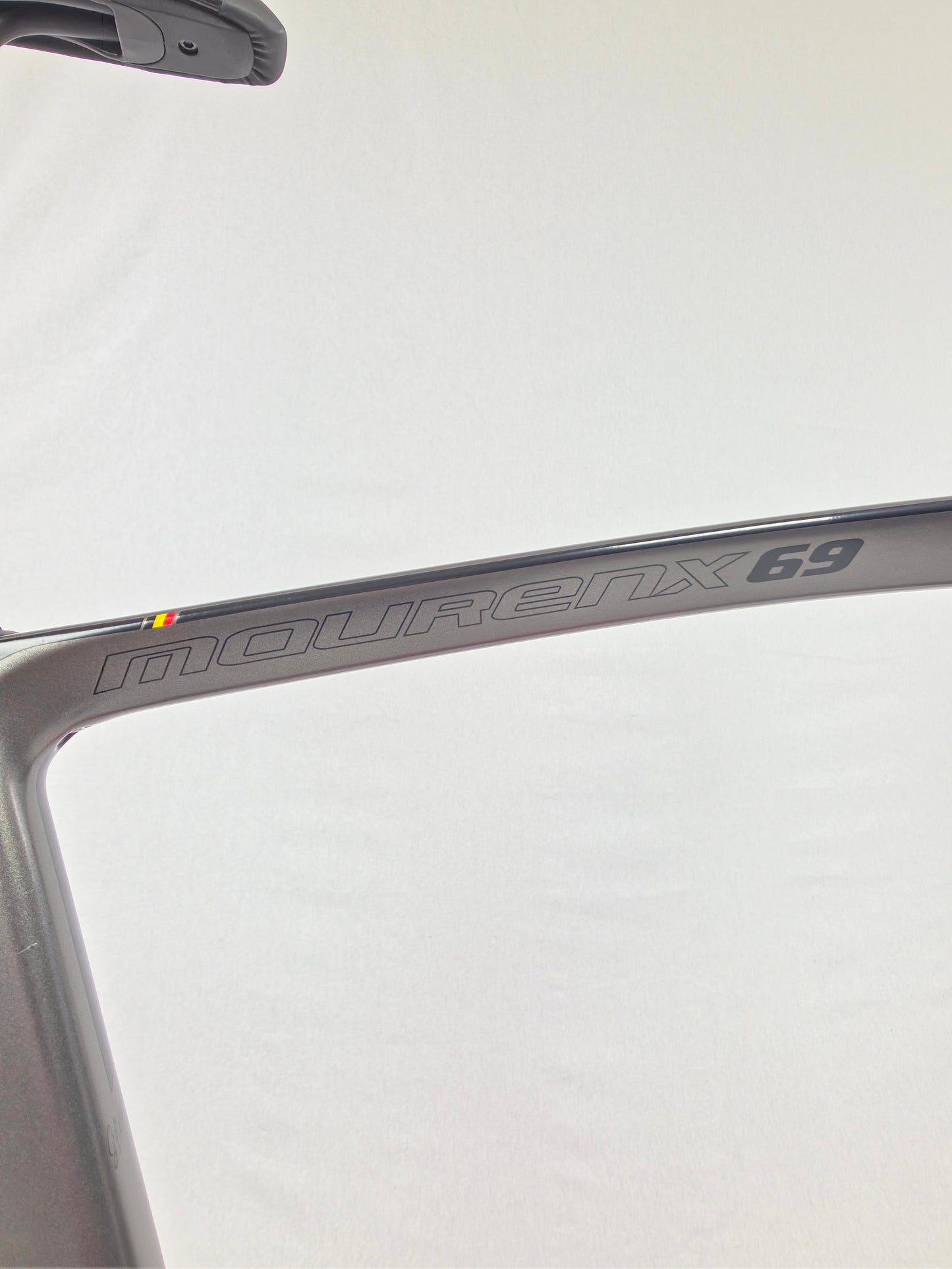 2015 Eddy Merckx Mourenx 69 Shimano Ultegra Di2 Disc 11 Sp 56/L