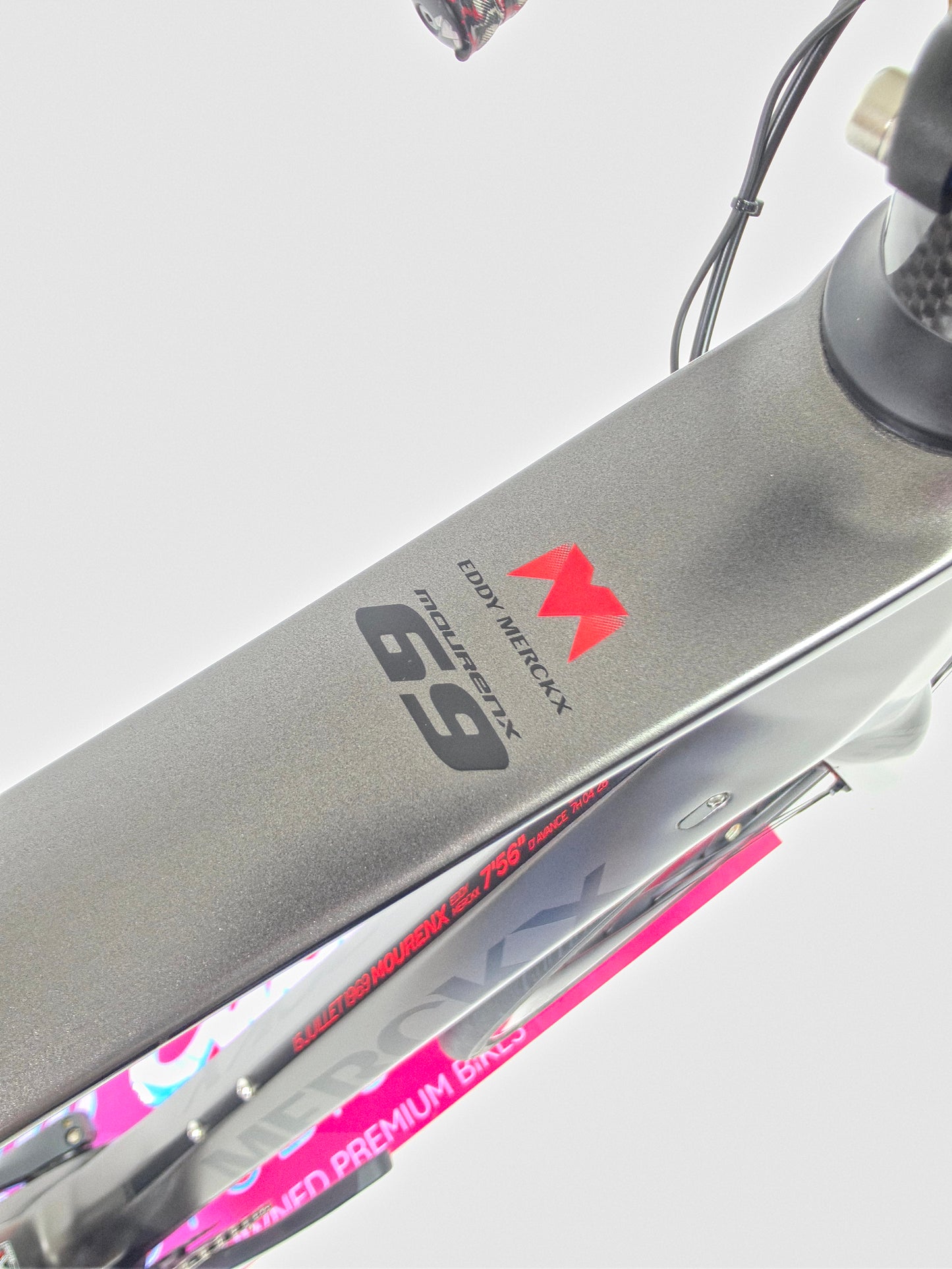 2015 Eddy Merckx Mourenx 69 Shimano Ultegra Di2 Disc 11 Sp 56/L