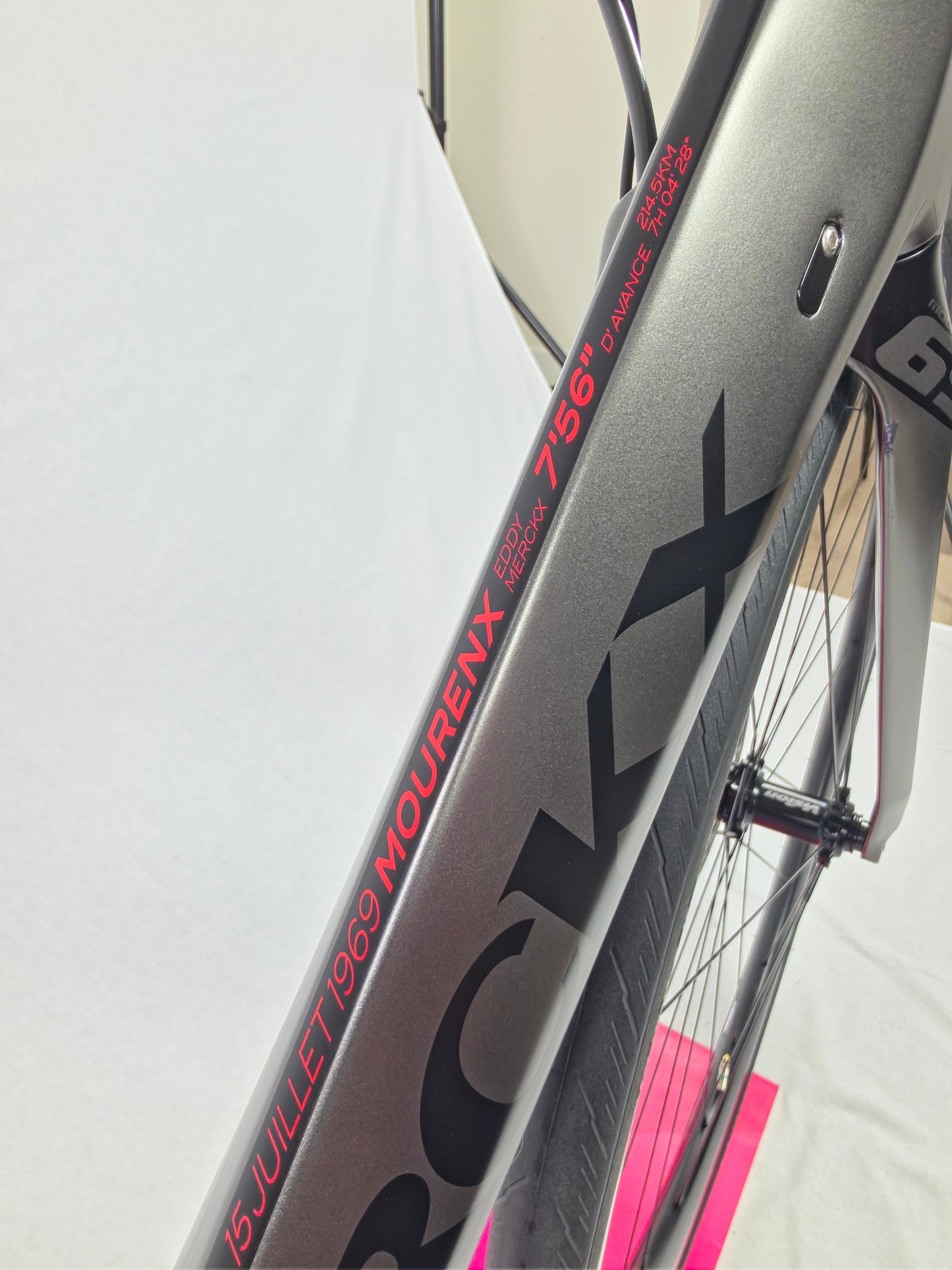 2015 Eddy Merckx Mourenx 69 Shimano Ultegra Di2 Disc 11 Sp 56/L