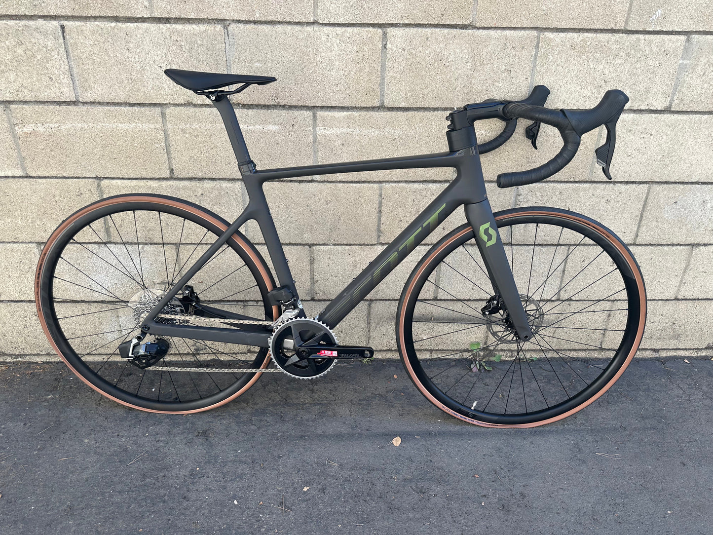 Scott Addict RC 30 (Talla 56 disponible)