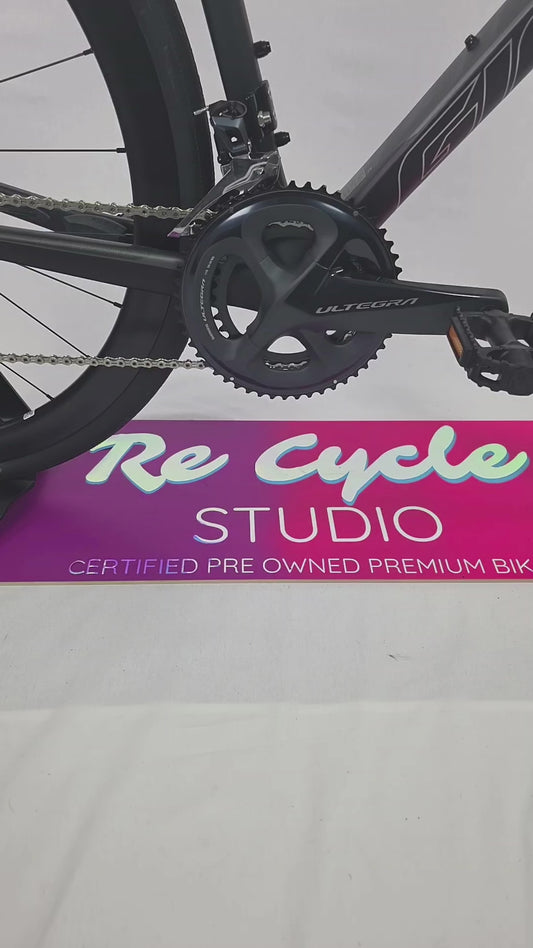 2022 Giant Defy Advance Pro 2 54/M